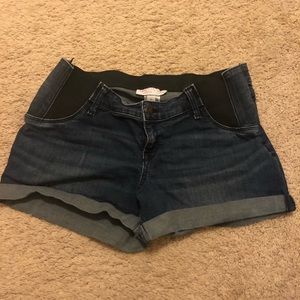 Isabel Maternity Shorts Size 8